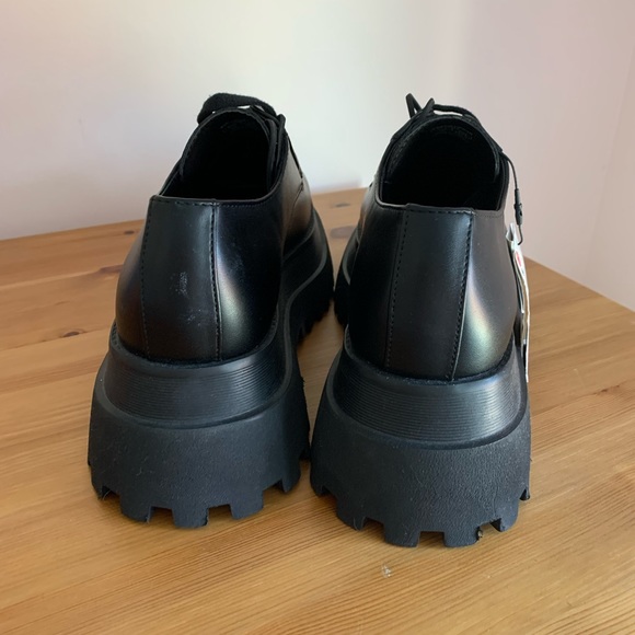 Zara Shoes - Picture 7 of 9